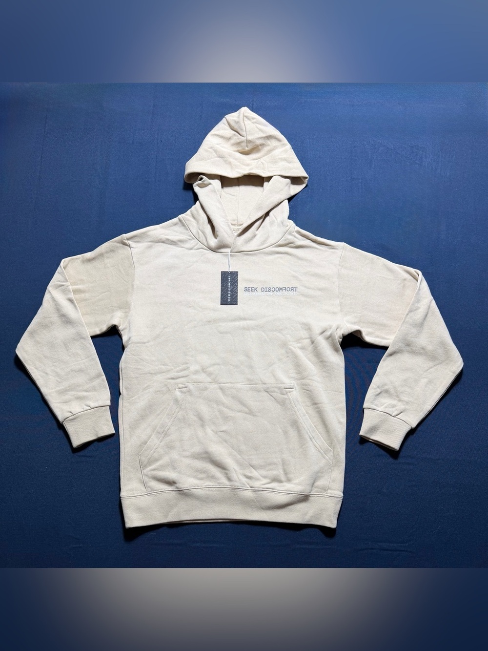 100% Organic Cotton XS NWOT Seek Discomfort Topography Hoodie